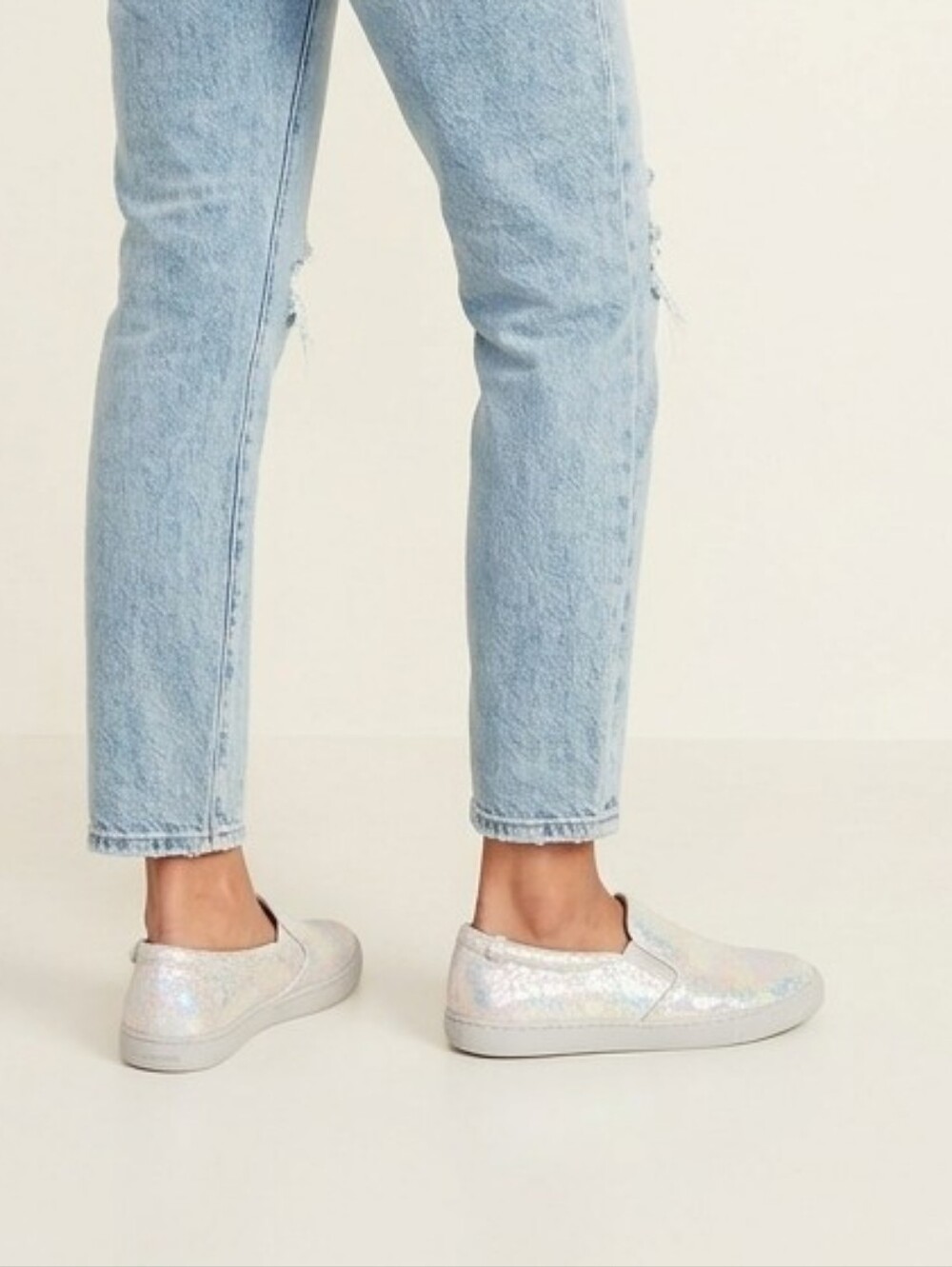 Vionic Women’s Iridescent Slip-On Loafers - Pearl Silver 7